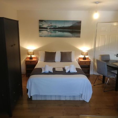 Metrolets 2 Apartment Luton  Bagian luar foto