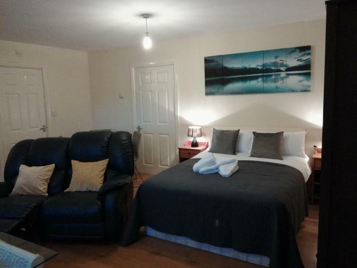 Metrolets 2 Apartment Luton  Bagian luar foto